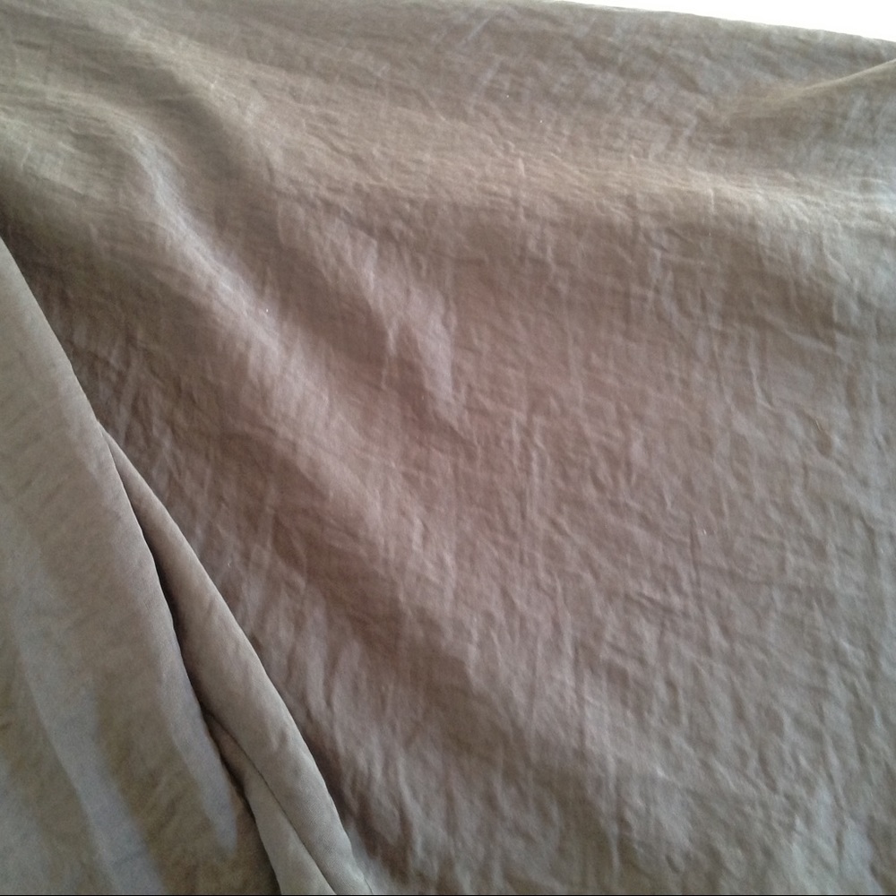Blouse - Picture 8 of 8